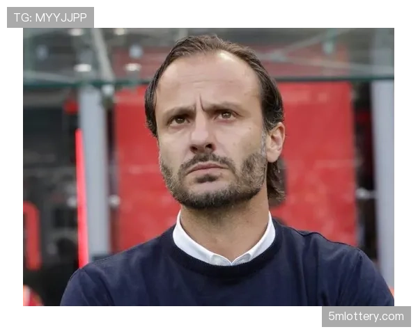 热那亚宣布与功勋教练吉拉迪诺续约两年